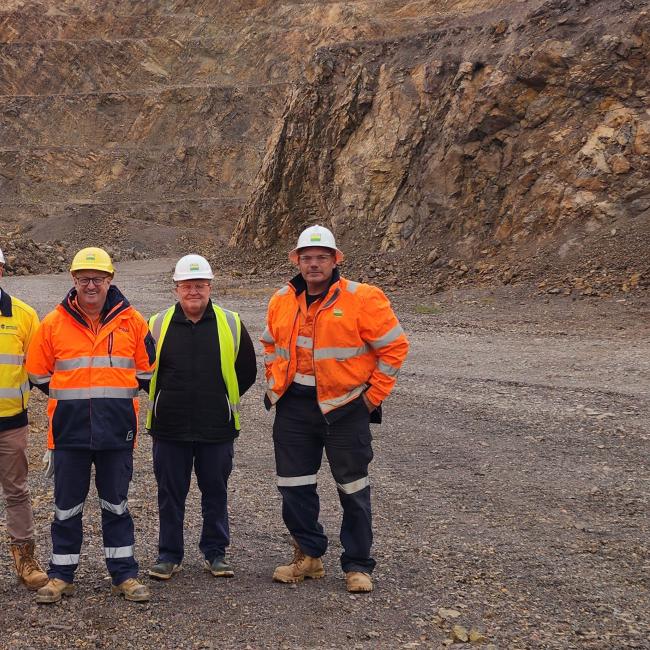 Boral Employees and Whyalla City Council members standing in quarry