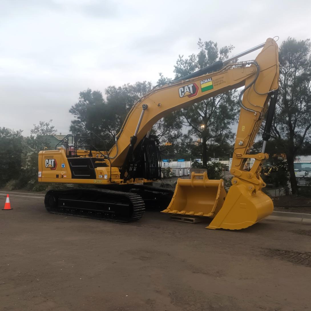 Kooragang recycling receives new CAT excavator