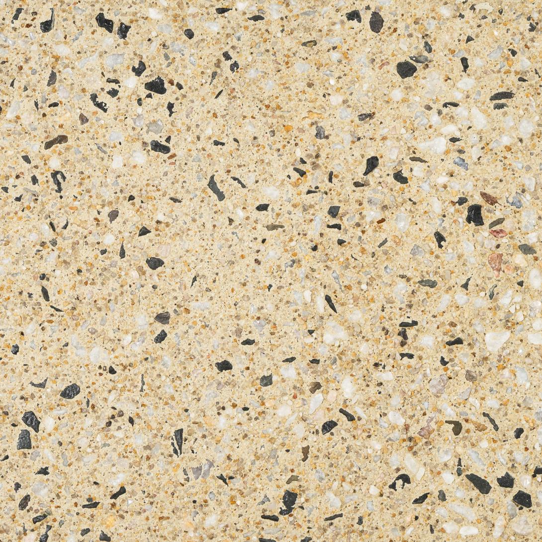 Arizona – Exposé® exposed aggregate concrete in warm neutral tone with natural aggregates, ideal for driveways, patios and paths